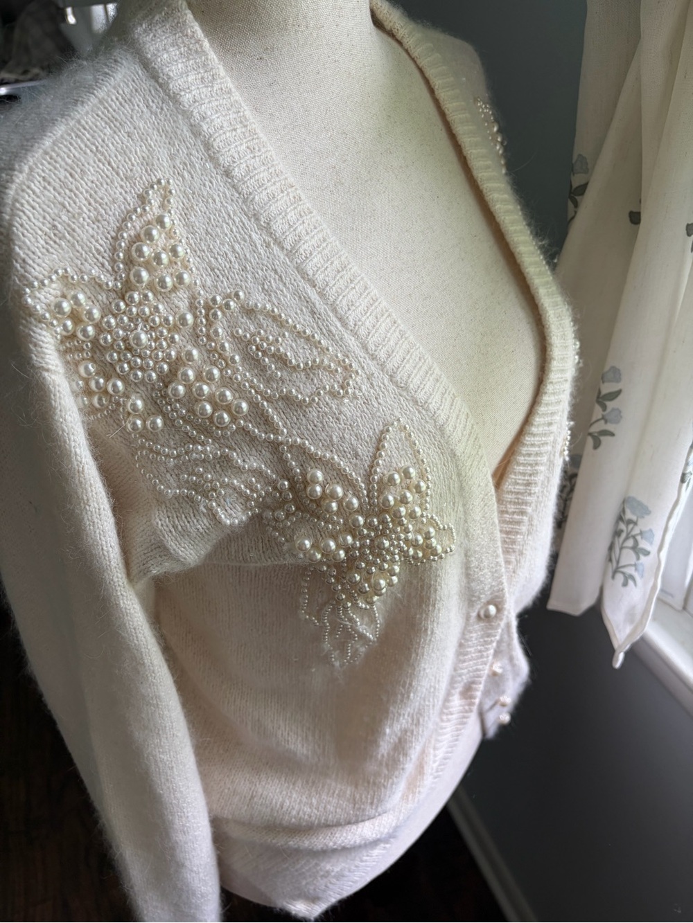 Vintage Silk Angora Lambswool Pearl Embellished Soft Elegant Cardigan Sweater